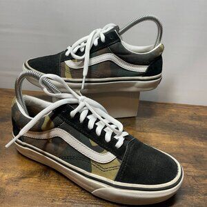 VANS women's Cushioned Skateboarding Shoes Black/Camo Low Top 721454 Size 6